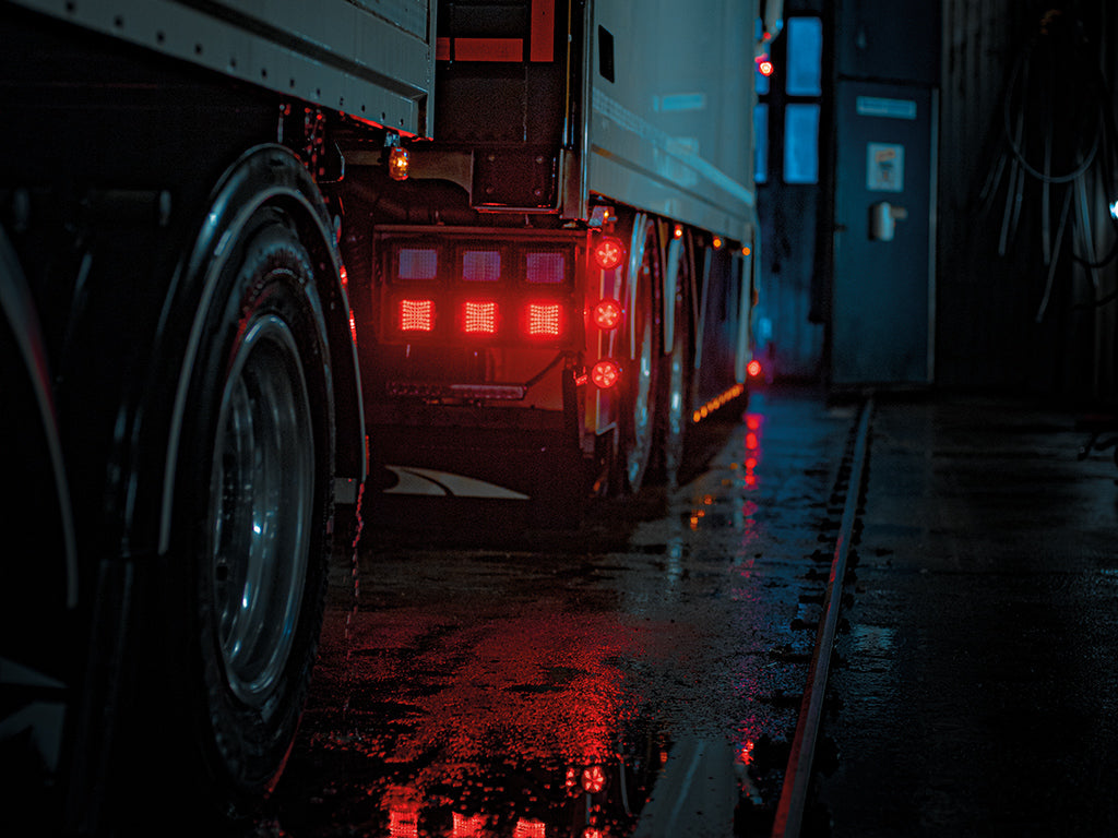 Bak-/BROMSLJUS LED 2,5 m kabel